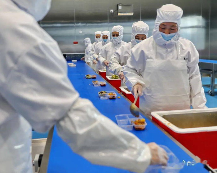 <strong>配餐線 廚房配餐輸送機的性能</strong>